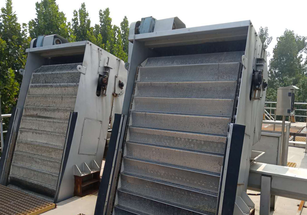 網板階梯式格柵除污機